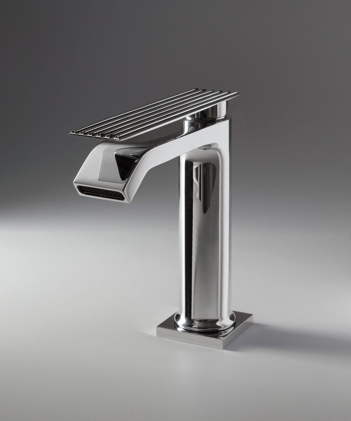 Robinet de lavabo Treemme Ios chromé à bec cascade