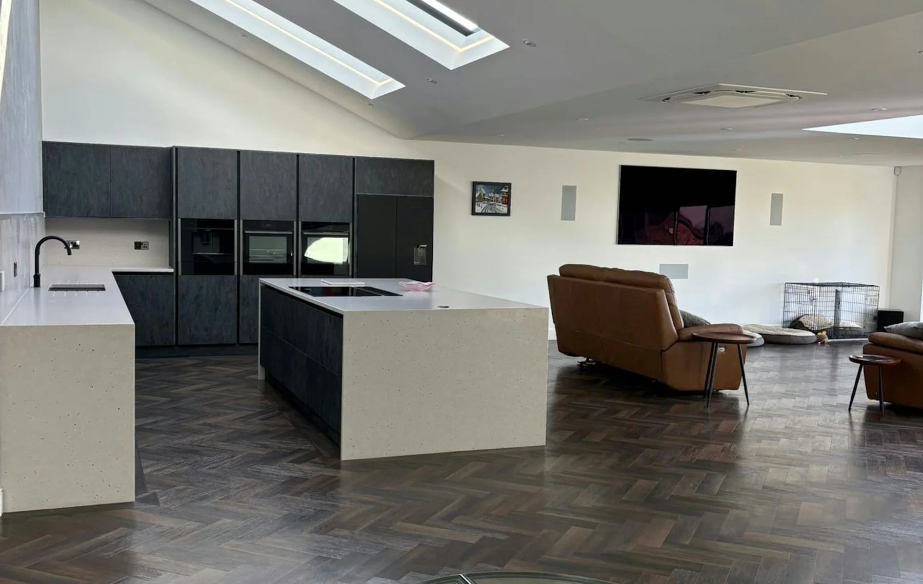 Plan de travail Silestone Concrete Pulse - îlot de cuisine