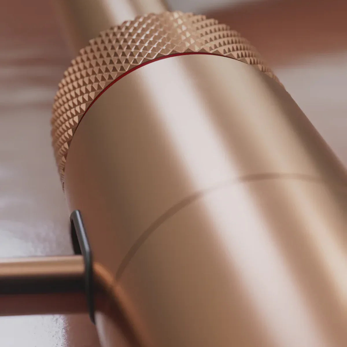 Bague de compensation pour robinet Quooker — finition Cuivre rosé (détail de matière)