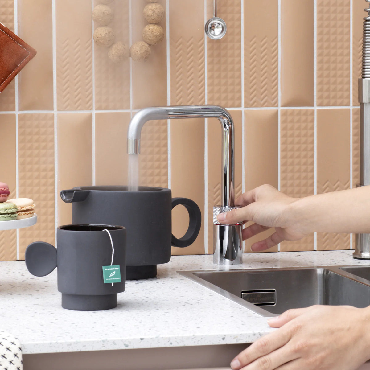 Quooker Nordic Single tap Square finition Chromé — robinet eau bouillante 100 °C en situation