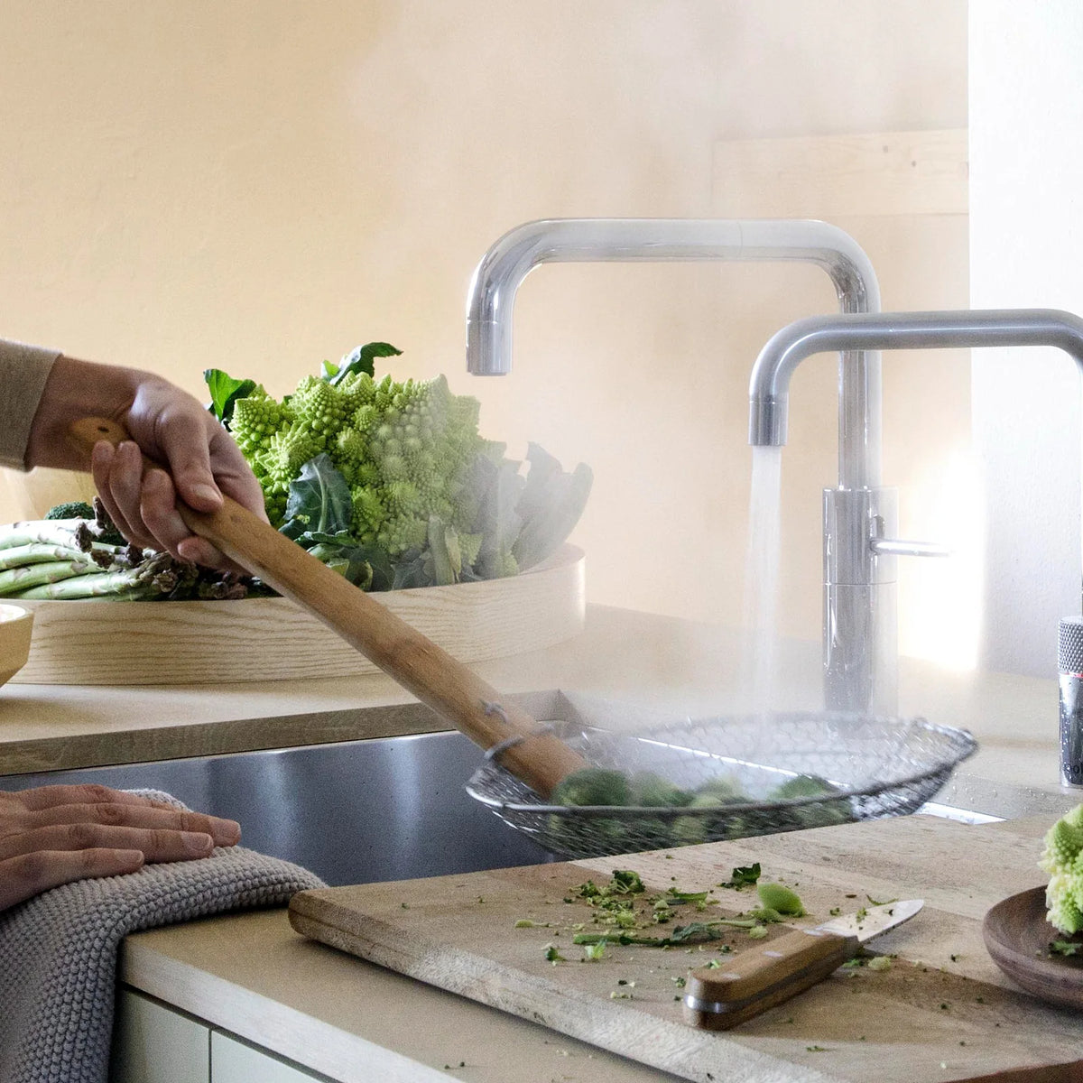 Quooker Nordic Twintaps Square finition Chromé — robinet eau bouillante 100 °C en situation